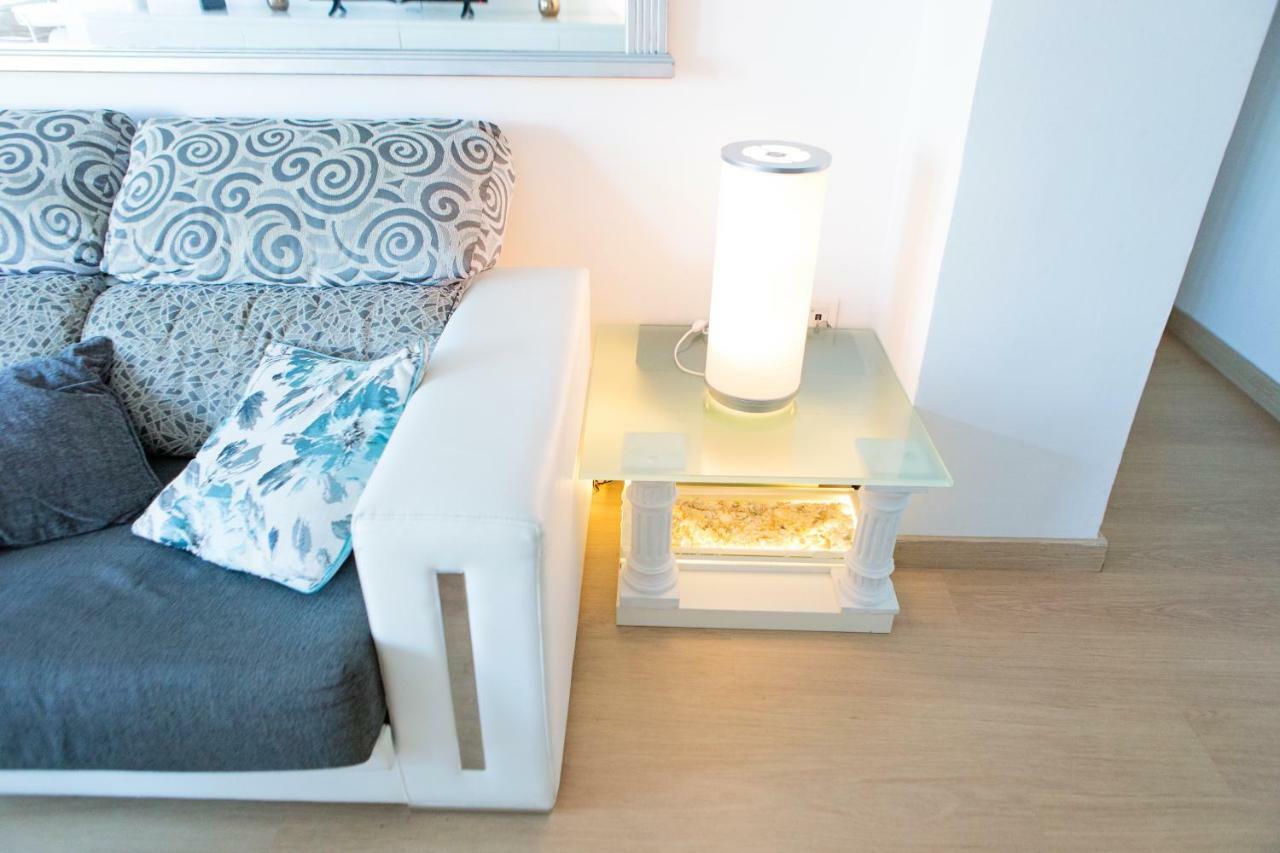 Apartamento Lujo Frente Al Mar Centro De 말라가 외부 사진